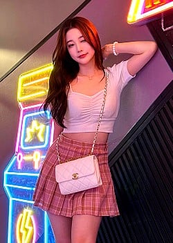 Athena Jiang